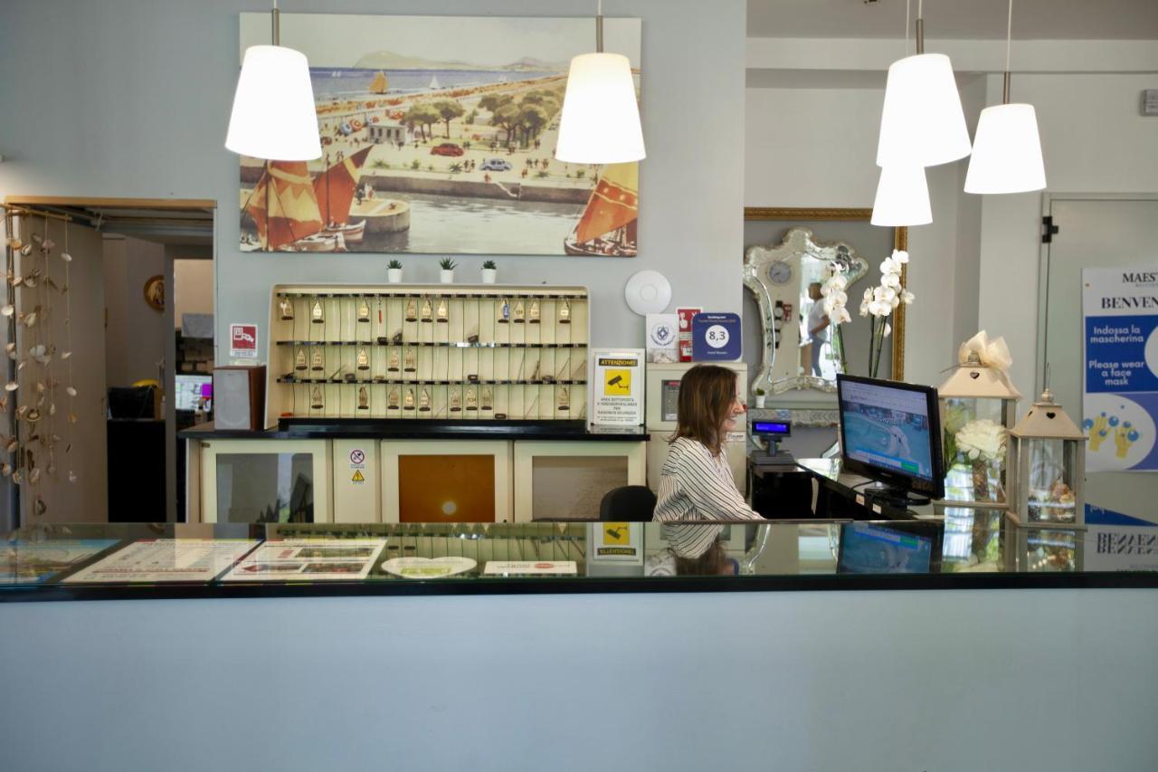 Hotel Maestri Riccione Dış mekan fotoğraf