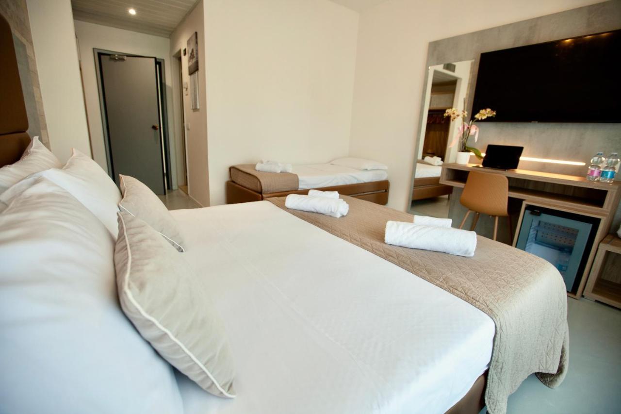 Hotel Maestri Riccione Dış mekan fotoğraf