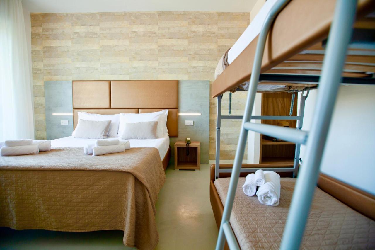 Hotel Maestri Riccione Dış mekan fotoğraf