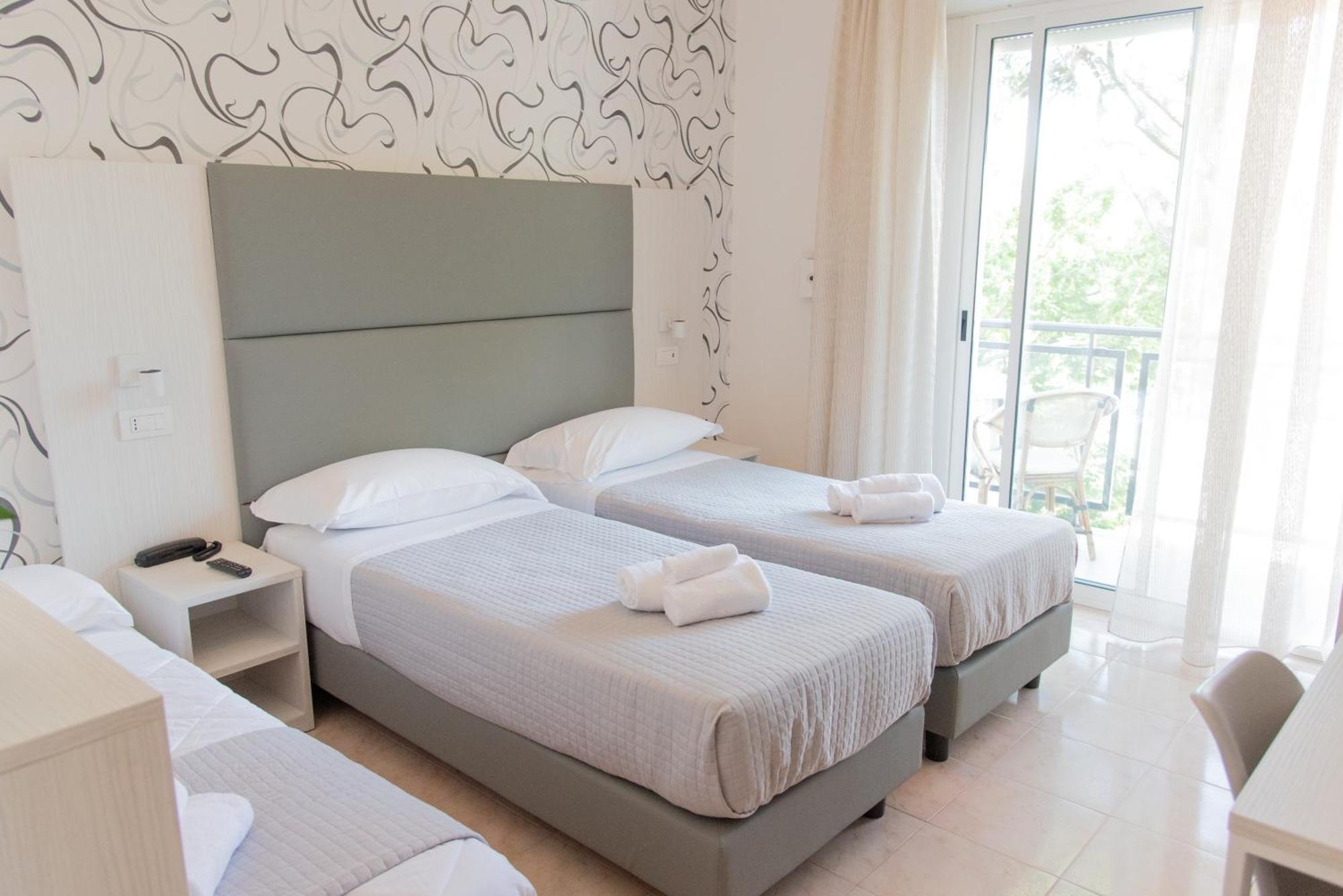 Hotel Maestri Riccione Dış mekan fotoğraf